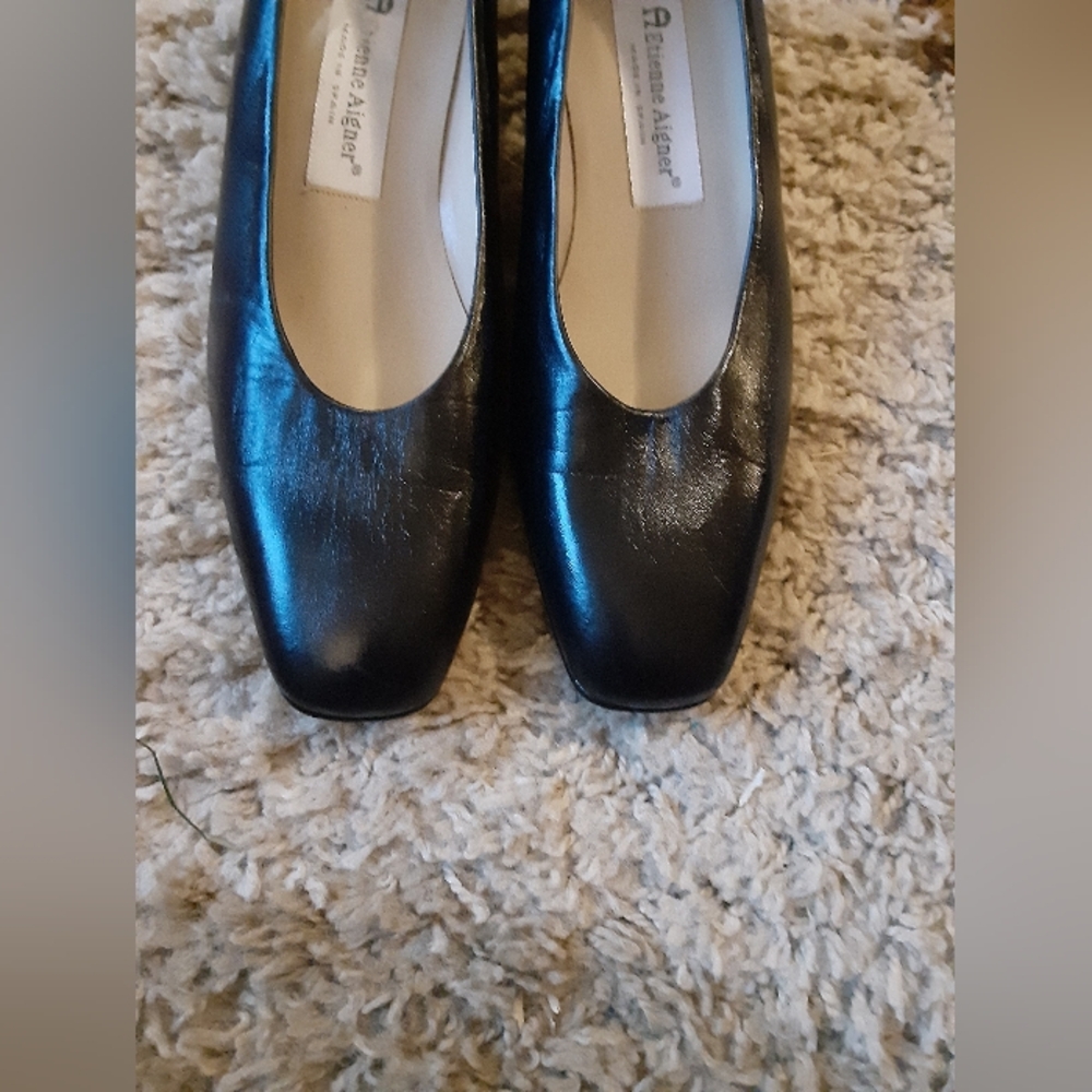 Etienne Aigner Black Leather Block Small Heels Women's 8.5M Business Casual - Picture 5 of 9